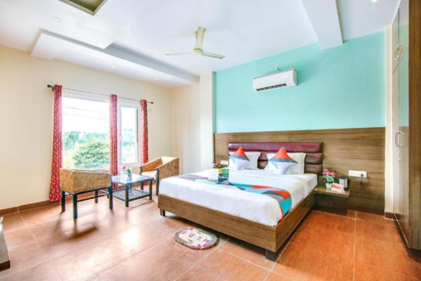 Hotel Gayatri Palace Lucknow Exterior photo