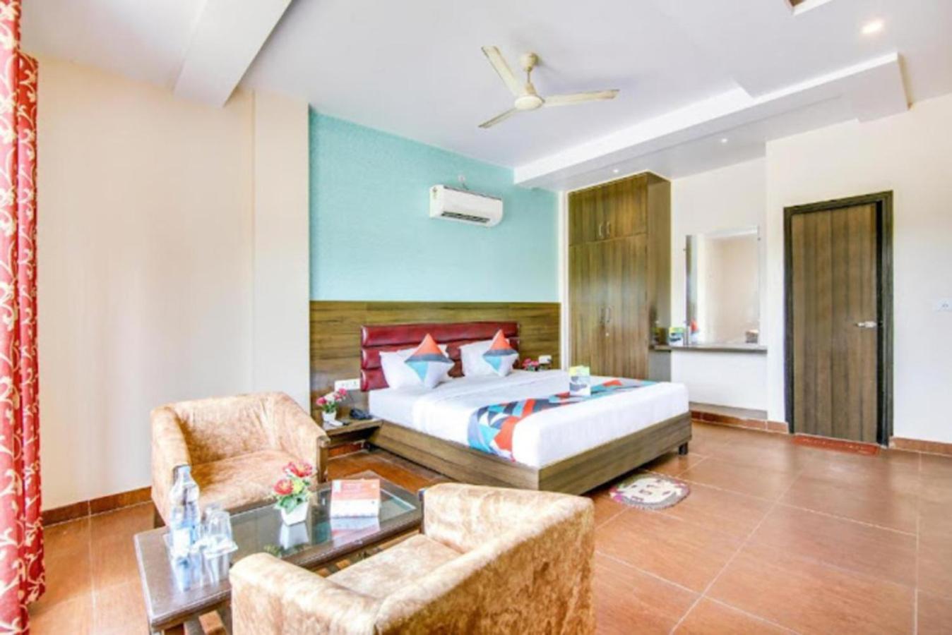 Hotel Gayatri Palace Lucknow Exterior photo